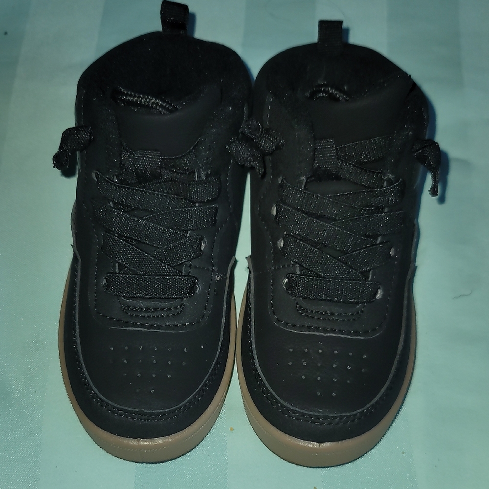 OshKosh B'gosh Black and Tan Kids Sneakers